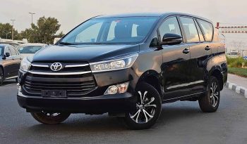TOYOTA INNOVA SE 2022 PETROL V4 2.7L A/T
