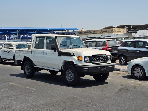 TOYOTA LANDCRUISER PICKUP DOUBLE CABIN 2024 DIESEL V6 4.2L M/T